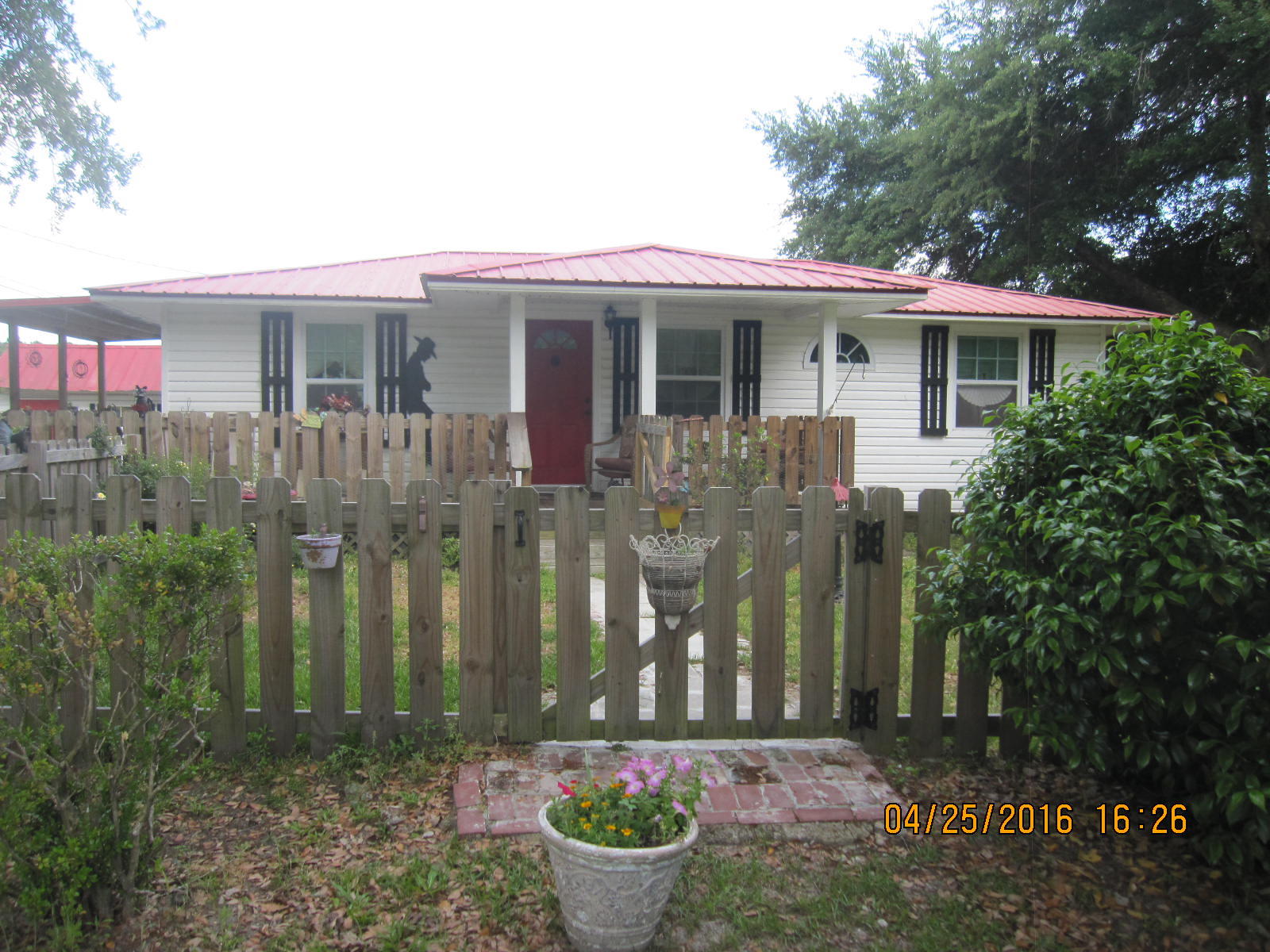 3234 Sidneys Road Walterboro, SC 29488 - Photo 14 of 17 IMG_2042