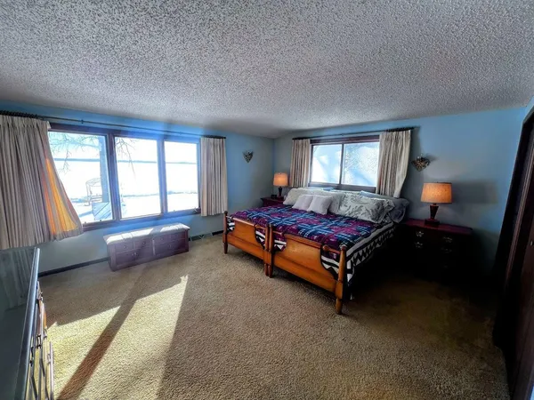 $675,000 | 19409 529th Lane, McGregor, MN 55760