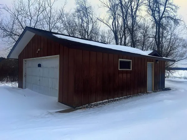 $675,000 | 19409 529th Lane, McGregor, MN 55760