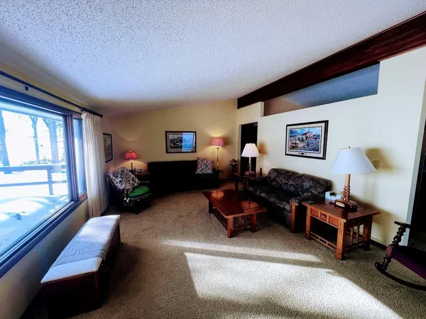 $675,000 | 19409 529th Lane, McGregor, MN 55760