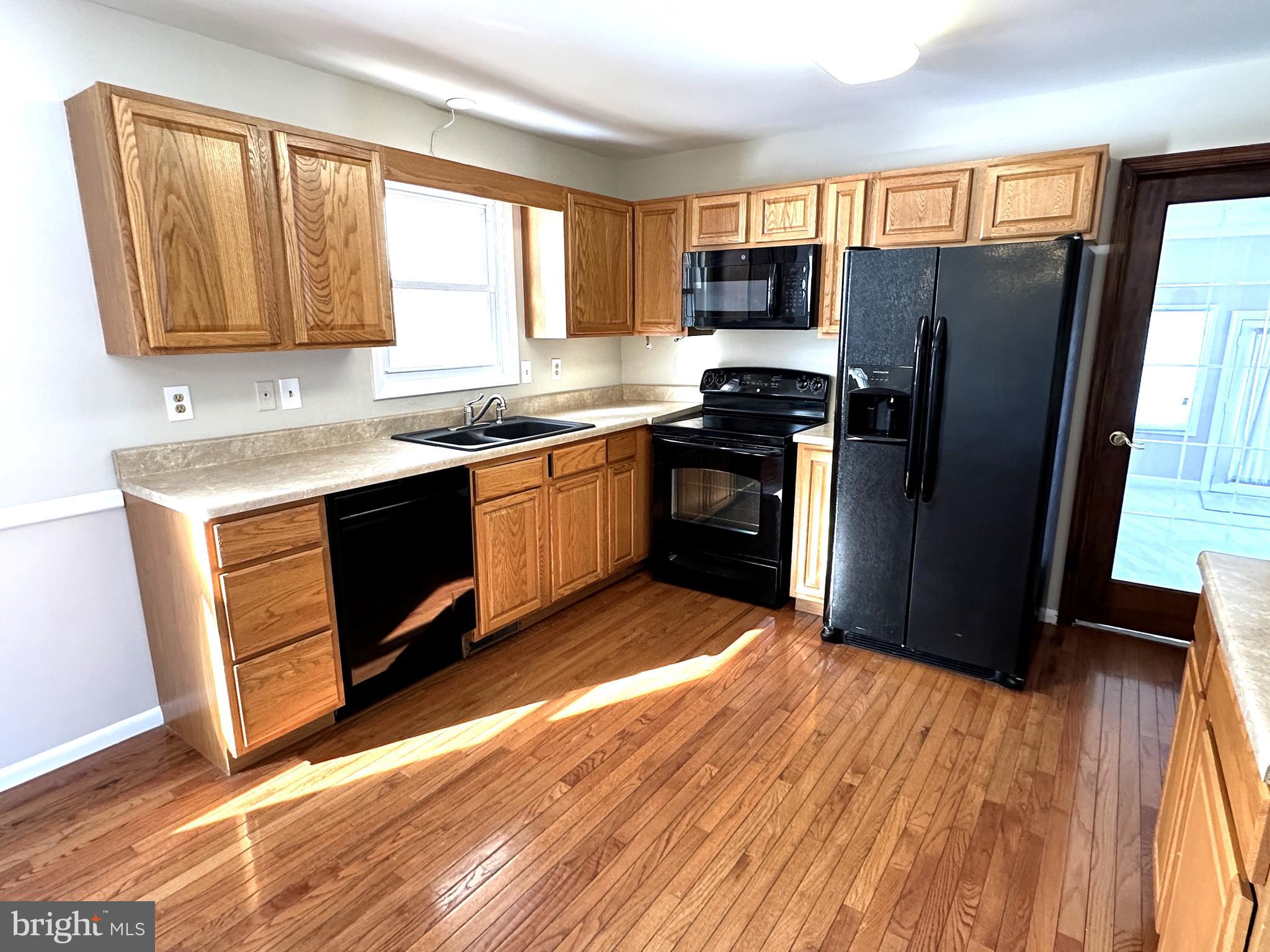 20771 Beaver Creek Road Boonsboro, MD 21713 - Photo 8 of 30 Kitchen