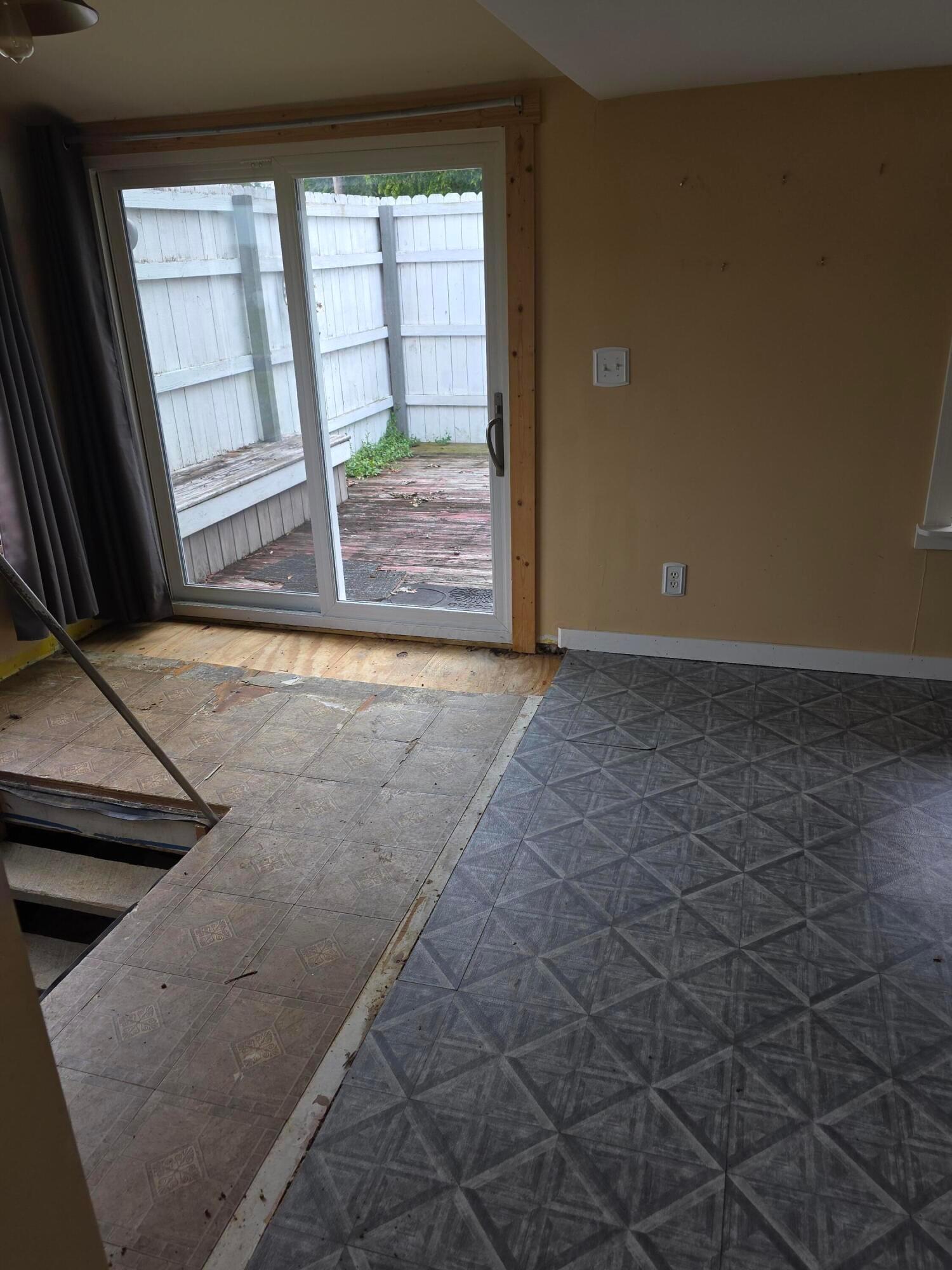 6899 Long Road Canal Winchester, OH 43110 - Photo 4 of 16 21787
