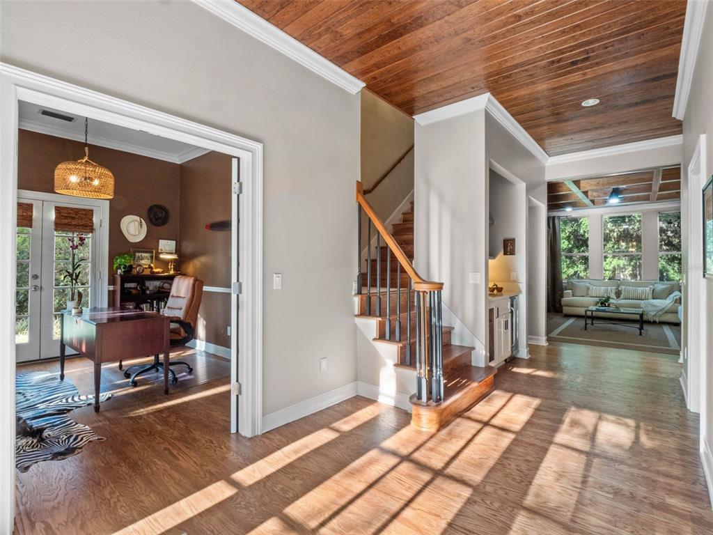 6037 Lake Erie Road Groveland, FL 34736 - Photo 13 of 67 a view of an entryway with a livingroom