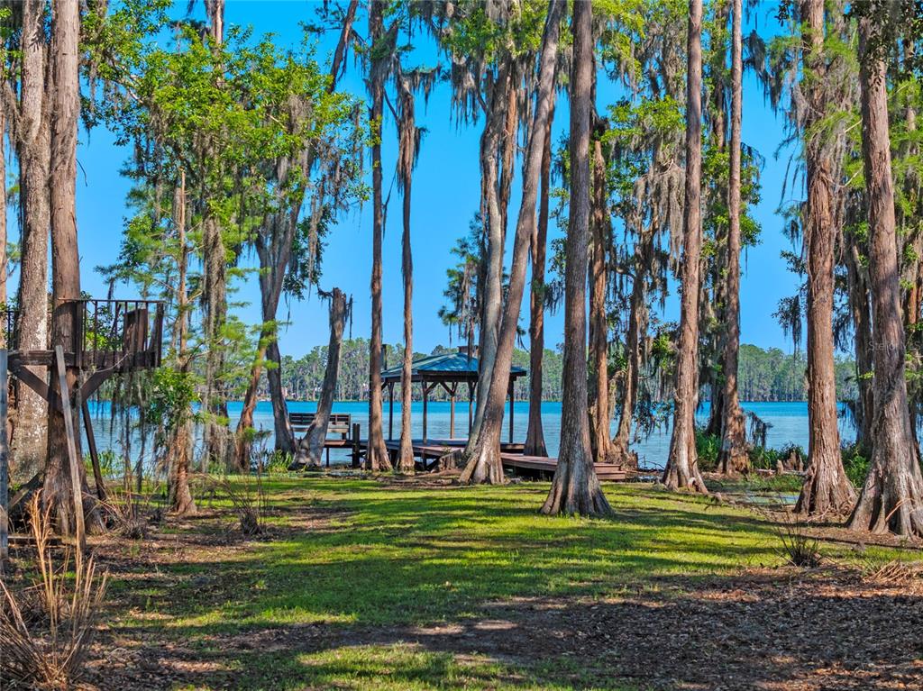 6037 Lake Erie Road Groveland, FL 34736 - Photo 9 of 67