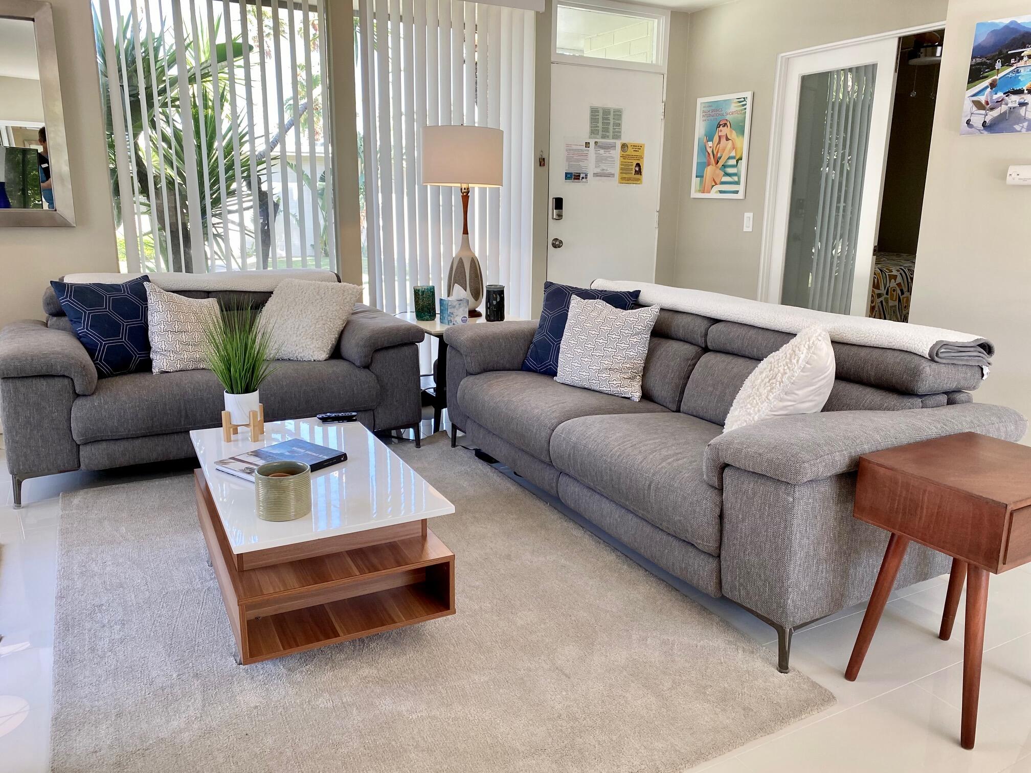 130 West Racquet Club Road, Unit 309 Palm Springs, CA 92262 - Photo 7 of 23 IMG_0562