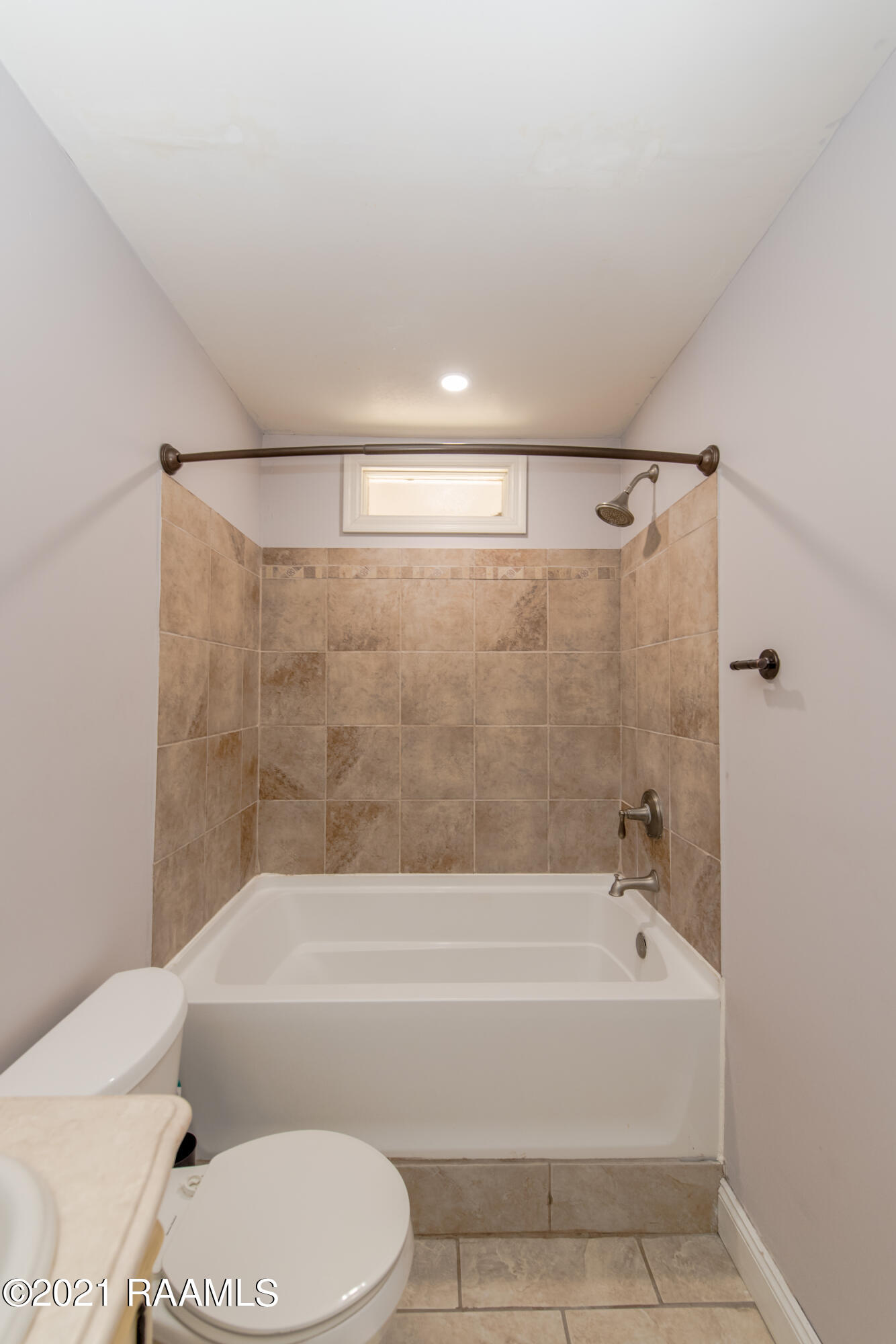 108 Conquest Road, Unit A Youngsville, LA 70592 - Photo 20 of 40 Gallery Image 20