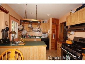 19 Villanova Drive Springfield, IL 62703 - Photo 8 of 21
