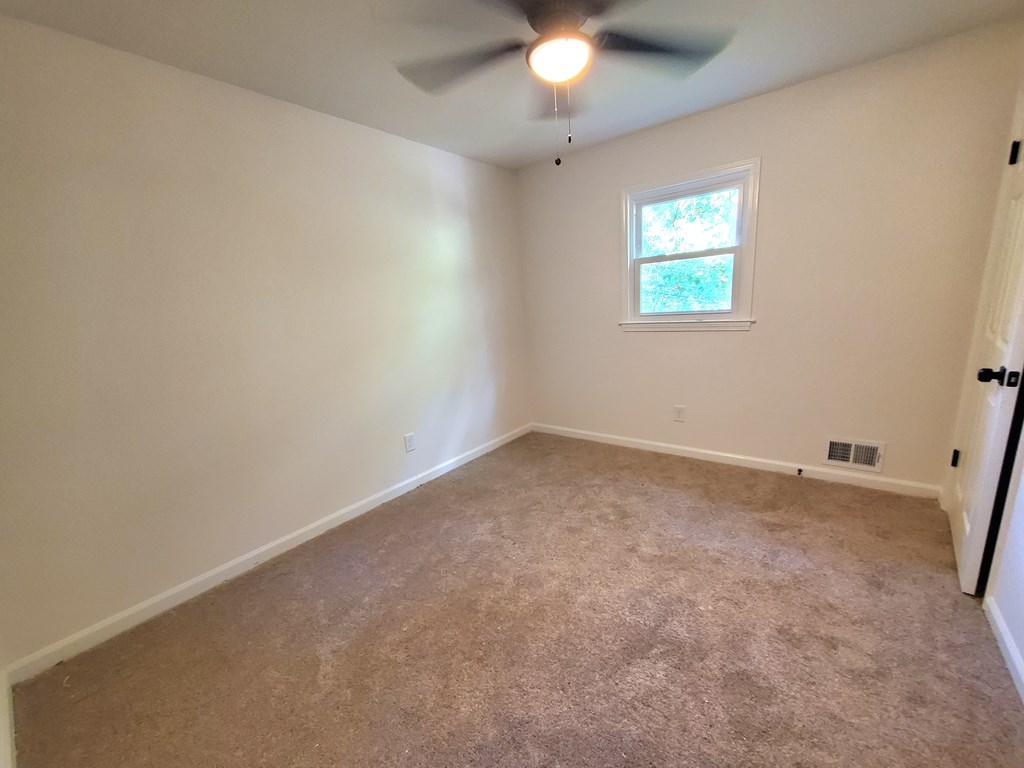 653 Pioneer Road Jasper, GA 30143 - Photo 13 of 24 Gallery Image 13