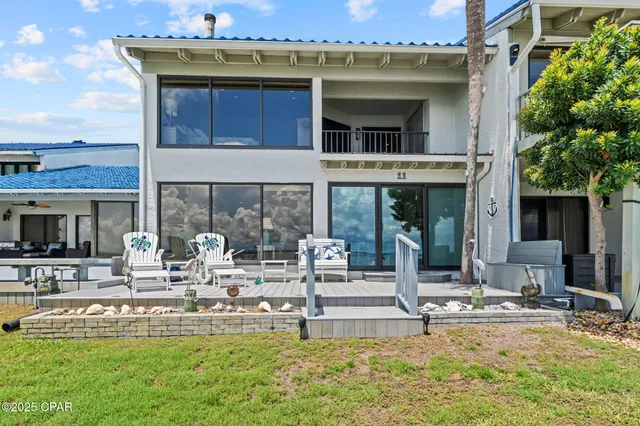 $865,000 | 425 Bayshore Drive, Unit 11, Panama City Beach, FL 32407