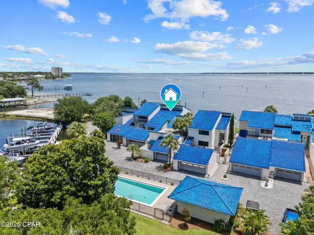 $865,000 | 425 Bayshore Drive, Unit 11, Panama City Beach, FL 32407