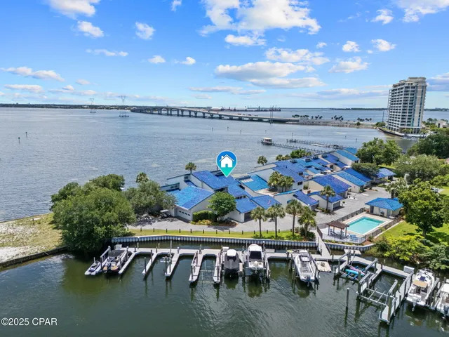 $865,000 | 425 Bayshore Drive, Unit 11, Panama City Beach, FL 32407