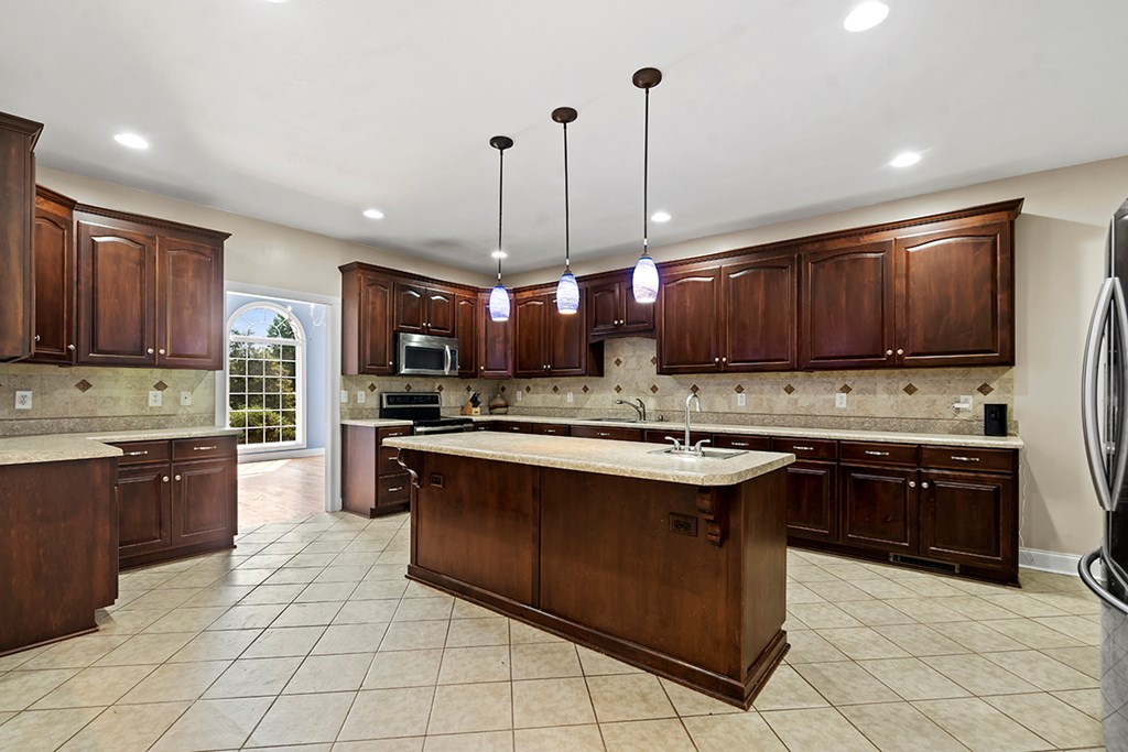 551 Chipley Road Greenwood, SC 29646 - Photo 9 of 25