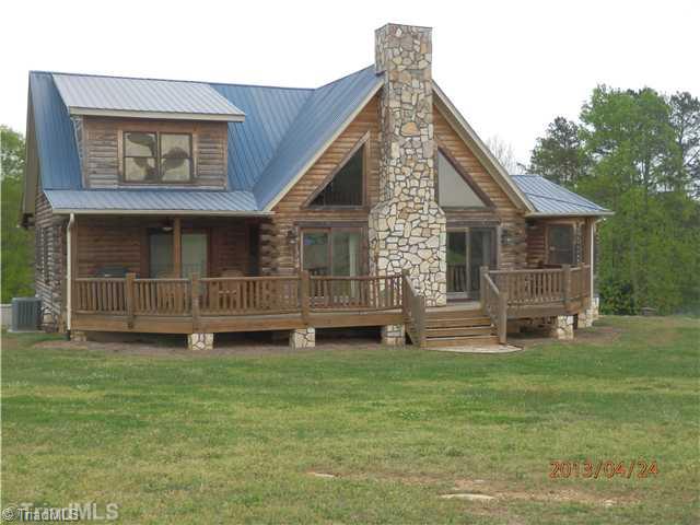 301 Shell Winston-Salem, NC 27107 - Photo 1 of 16 Exterior Front.