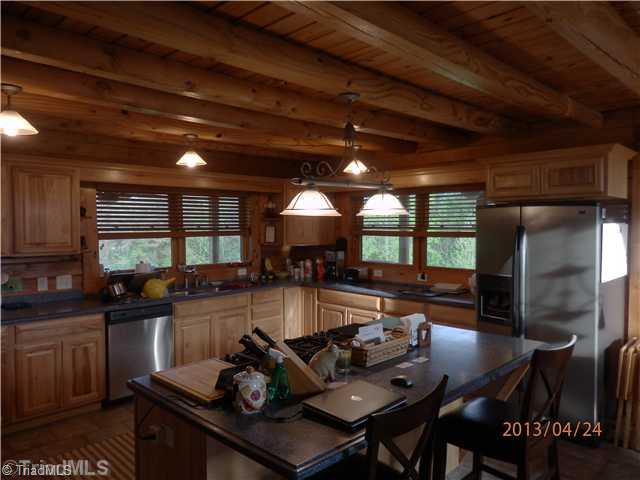 301 Shell Winston-Salem, NC 27107 - Photo 2 of 16 Kitchen.