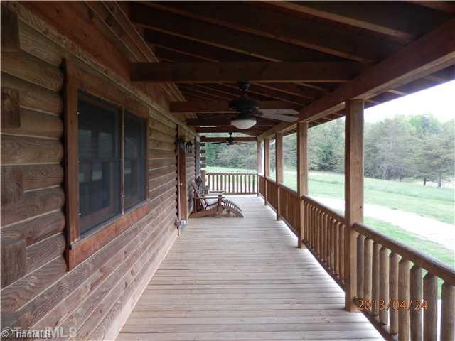 301 Shell Winston-Salem, NC 27107 - Photo 5 of 16 Patio/Deck.