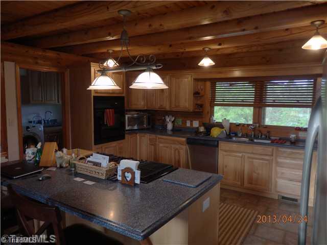 301 Shell Winston-Salem, NC 27107 - Photo 6 of 16 Kitchen.