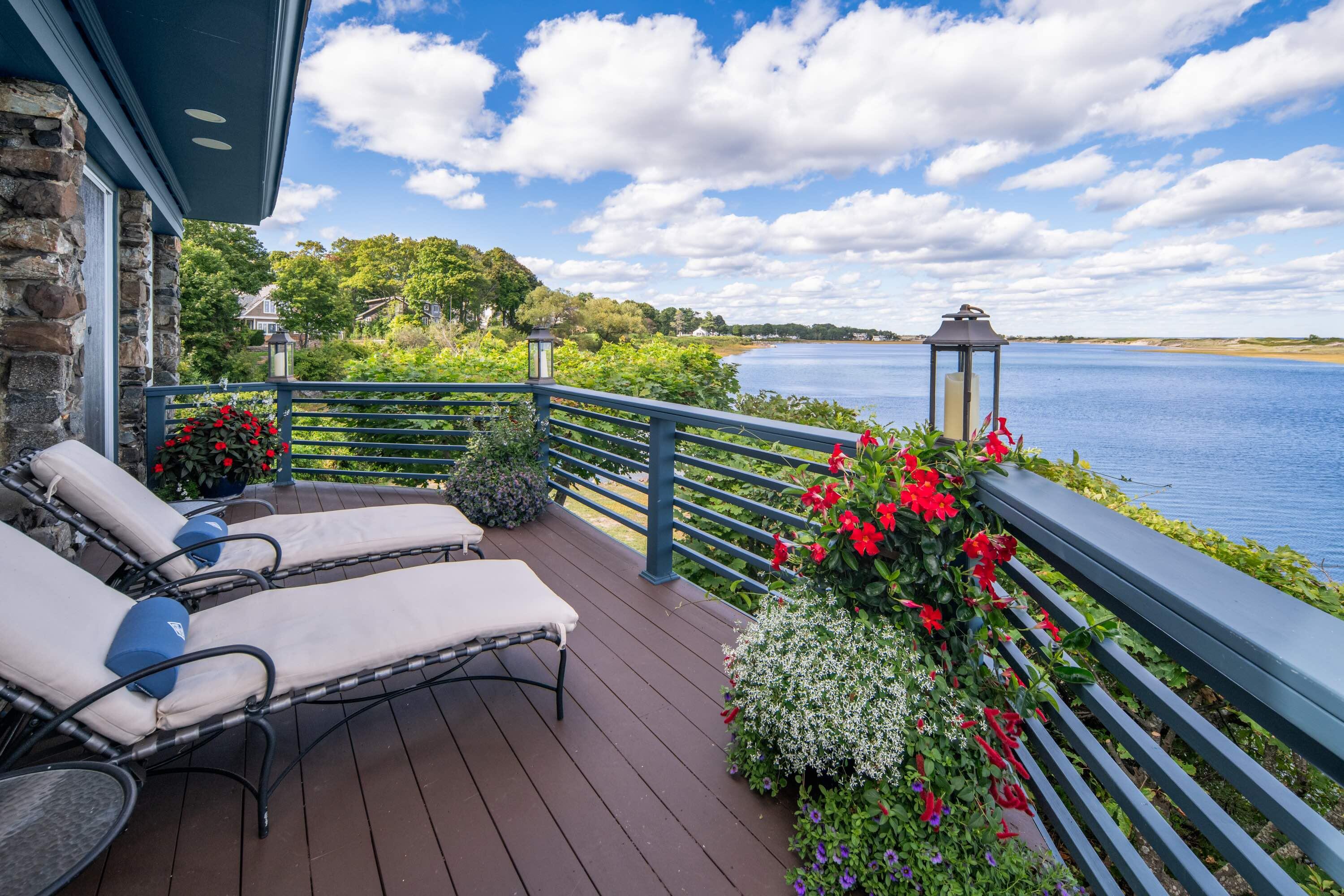 24 Fieldstone Lane, Unit 5 Ogunquit, ME 03907 - Photo 28 of 43 Aerials Exteriors-20