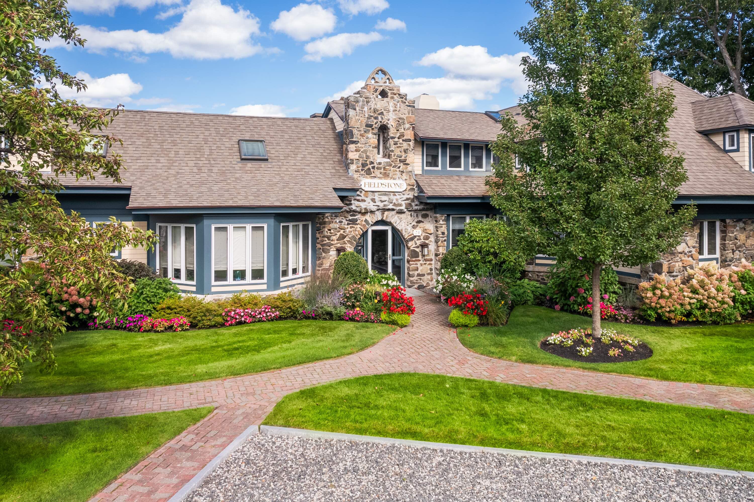 24 Fieldstone Lane, Unit 5 Ogunquit, ME 03907 - Photo 4 of 43 Aerials Exteriors-3