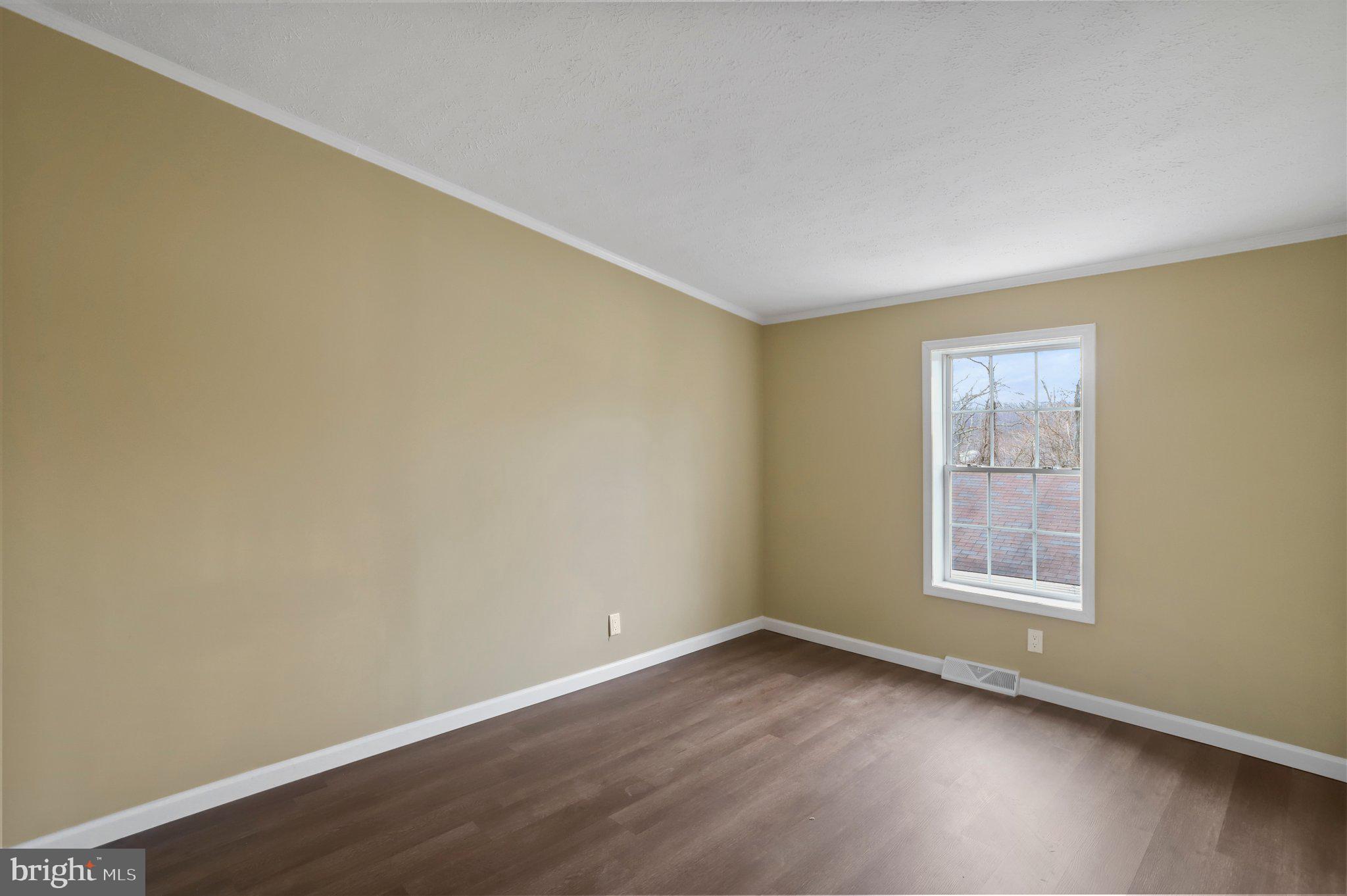 12938 Mentzer Gap Road Waynesboro, PA 17268 - Photo 12 of 24 Office/Den