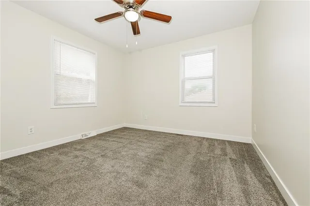 $2,075 | 1212 Northwest 67th Street, Kansas City, MO 64118