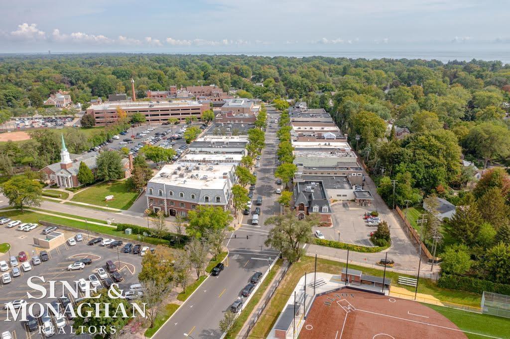 318 Kerby Road Grosse Pointe, MI 48236 - Photo 43 of 47 50204687-8b3c40d8-b59d-4fd0-954e-927b37b5e100.JPG