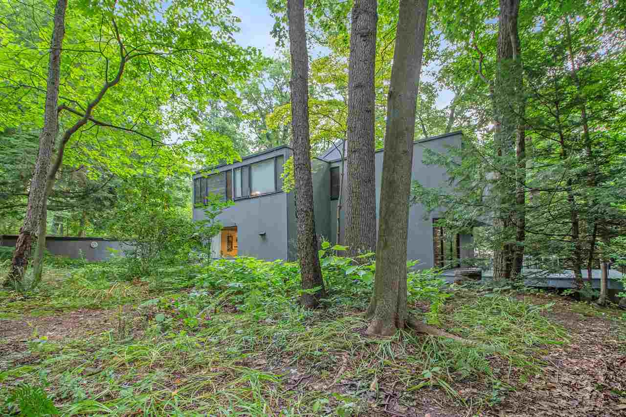 2018 Dale Road Jackson, MI 49203 - Photo 3 of 36 Photo 3