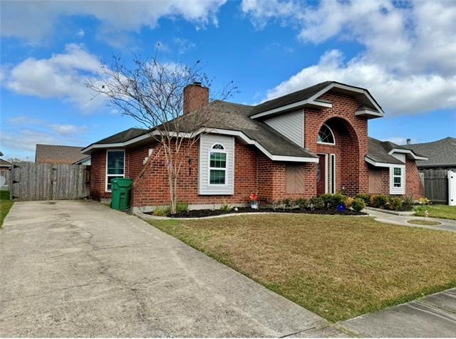 22 Gladiola Court Marrero, LA 70072 - Photo 2 of 19