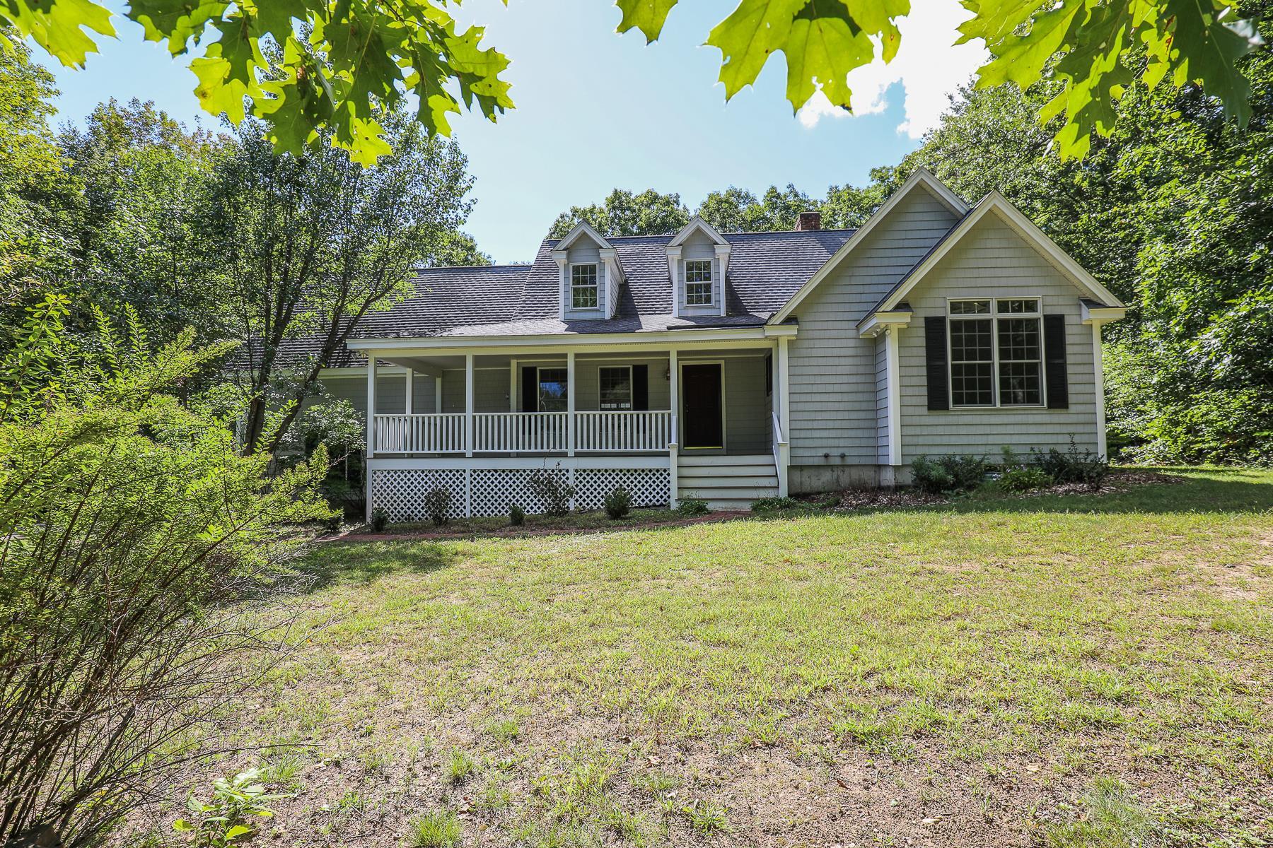 261 North Pond Road Chester, NH 03036 - Photo 1 of 40 Gallery Image 1