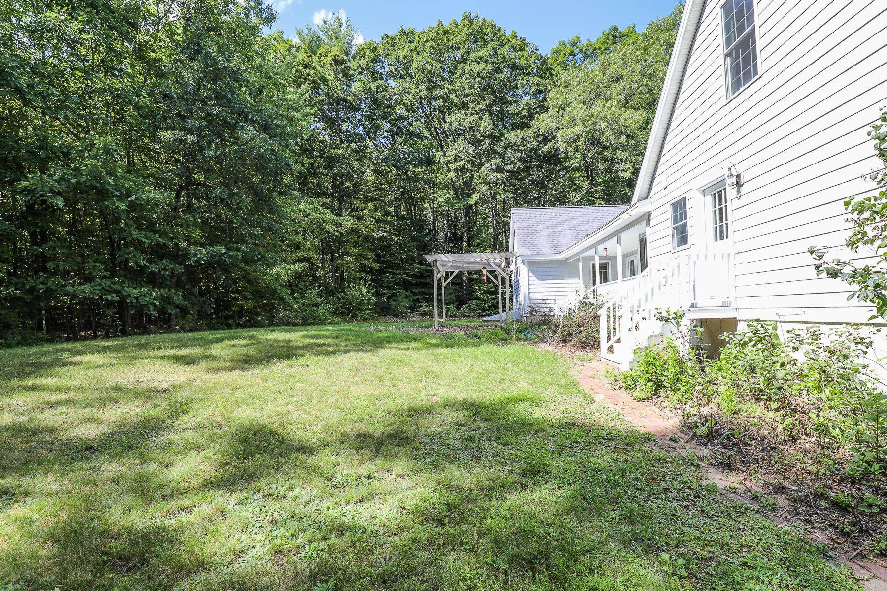 261 North Pond Road Chester, NH 03036 - Photo 34 of 40 Gallery Image 34
