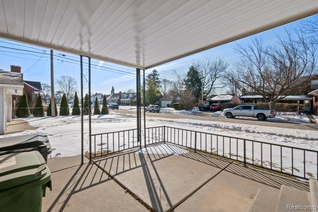 7739 Rosedale Boulevard Allen Park, MI 48101 - Photo 26 of 28