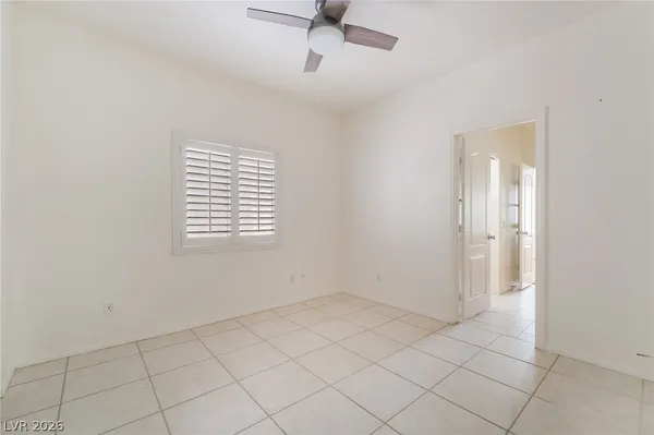$2,400 | 275 Full Wine Street, Henderson, NV 89014