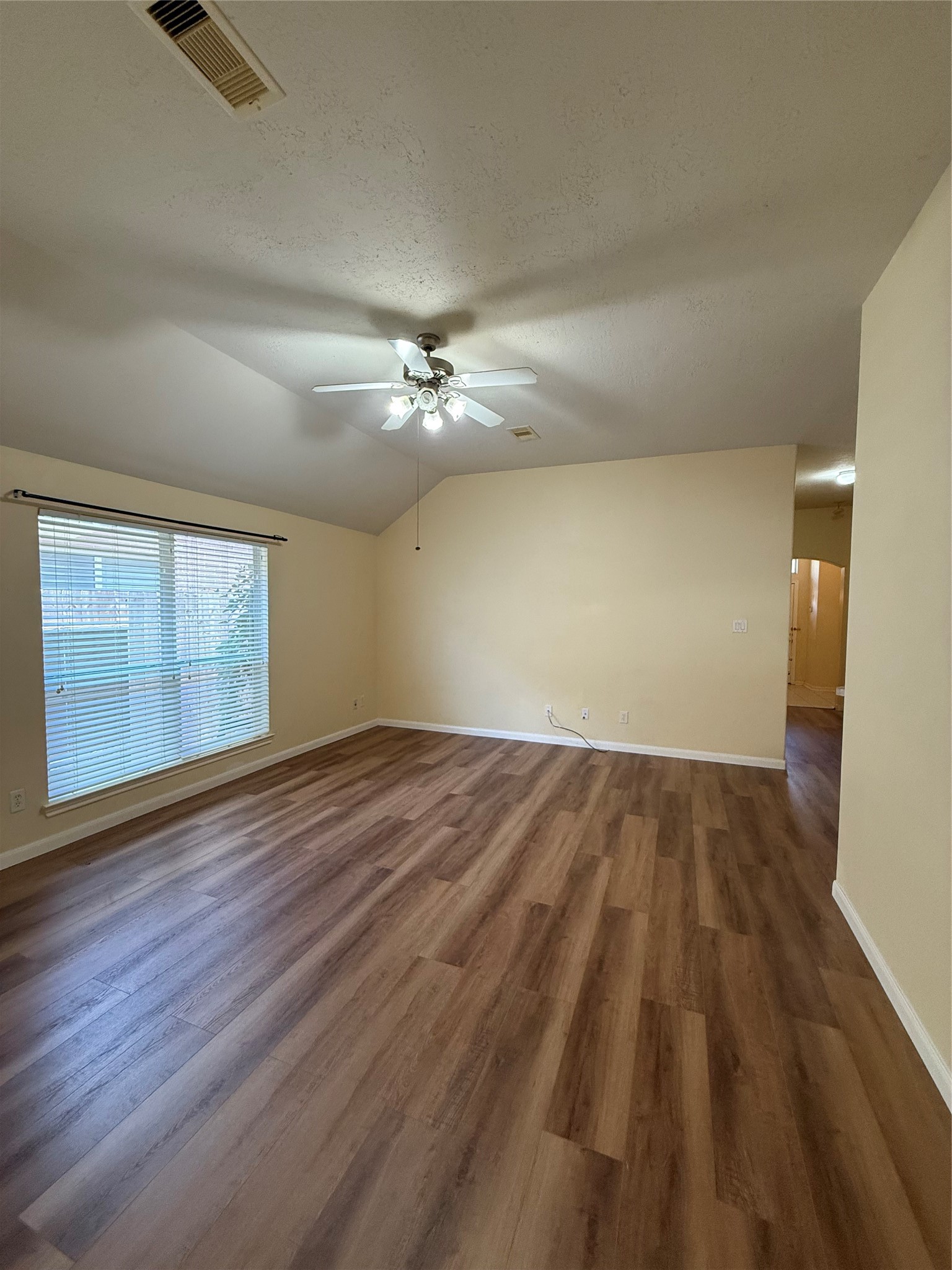 13239 Rustic Garden Drive Houston, TX 77083 - Photo 3 of 12