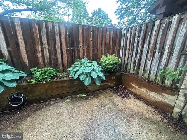 $2,350 | 9574 Standon Place, Columbia, MD 21045