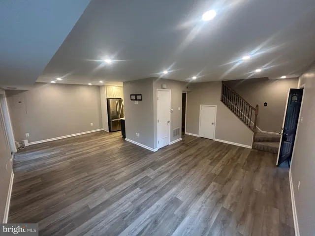 $2,350 | 9574 Standon Place, Columbia, MD 21045