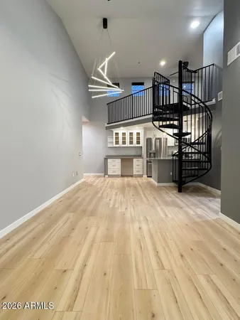 $2,500 | 1701 East Colter Street, Unit 431, Phoenix, AZ 85016