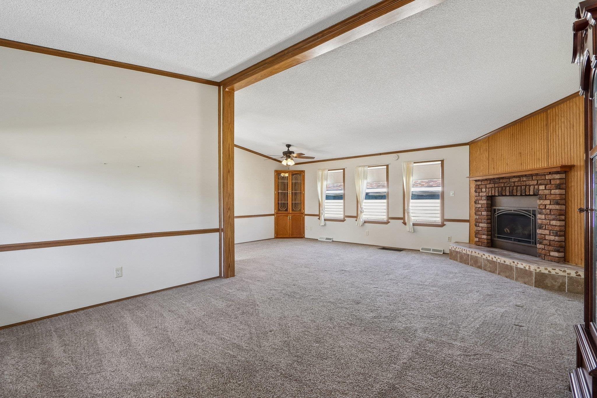 601 Park Ridge Road Waterford, WI 53185 - Photo 9 of 39 Gallery Image 9