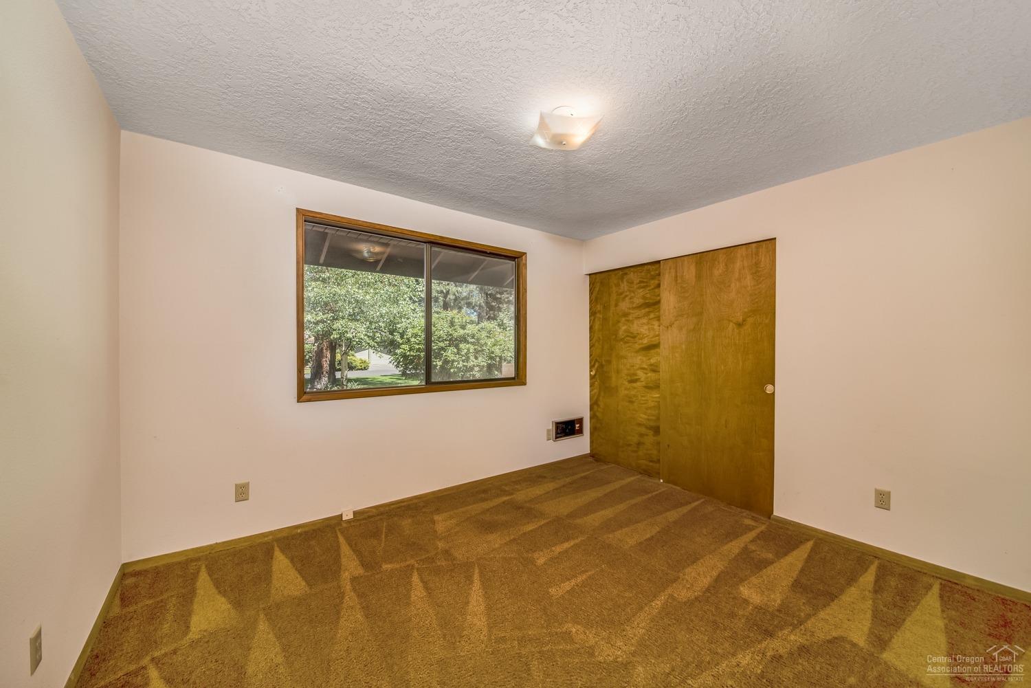 20439 Bullblock Road Bend, OR 97702 - Photo 14 of 25 Additional Photo