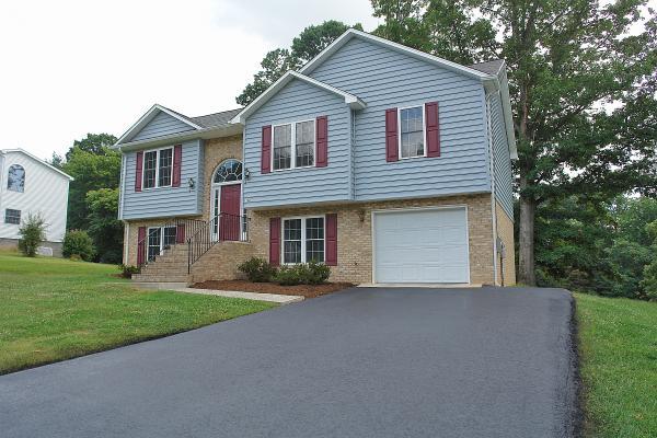 1740 Green Ridge Road Salem, VA 24153 - Photo 1 of 44 Front