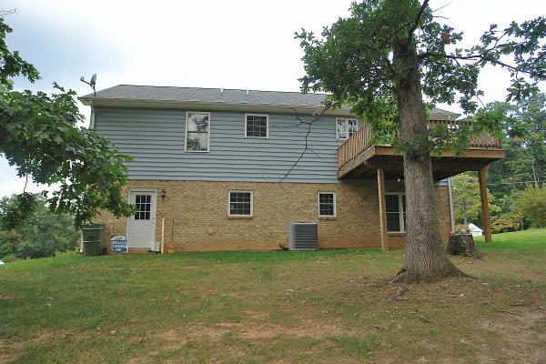 1740 Green Ridge Road Salem, VA 24153 - Photo 41 of 44 40