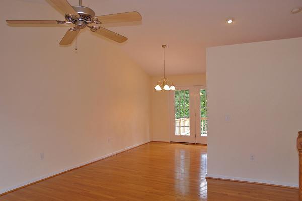 1740 Green Ridge Road Salem, VA 24153 - Photo 7 of 44 6