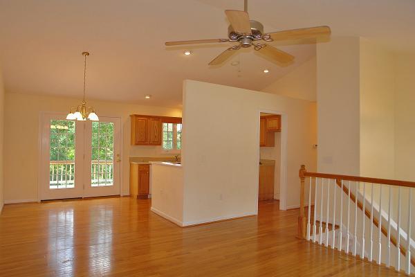 1740 Green Ridge Road Salem, VA 24153 - Photo 8 of 44 7