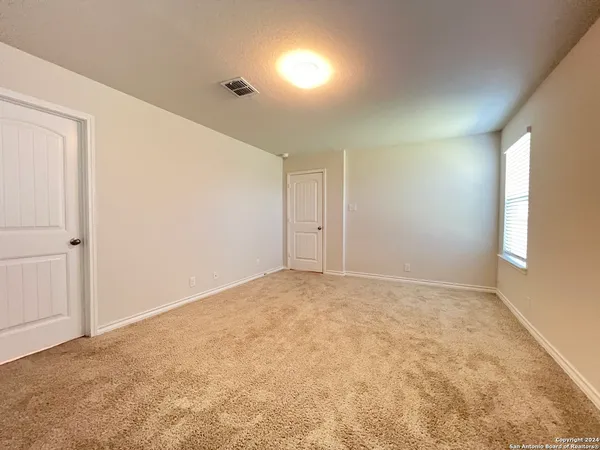$2,295 | 947 Red Merganser, San Antonio, TX 78253