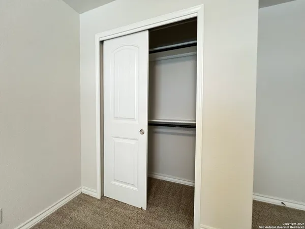 $2,295 | 947 Red Merganser, San Antonio, TX 78253