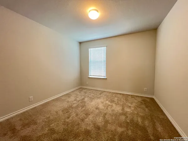 $2,295 | 947 Red Merganser, San Antonio, TX 78253