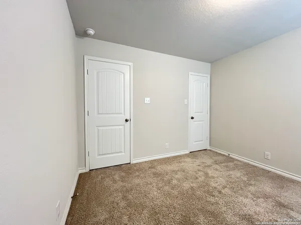 $2,295 | 947 Red Merganser, San Antonio, TX 78253