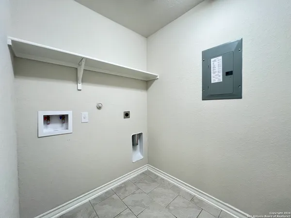 $2,295 | 947 Red Merganser, San Antonio, TX 78253
