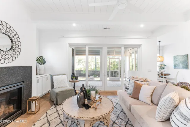 $875,000 | 1712 Herons View Drive, Wilmington, NC 28401