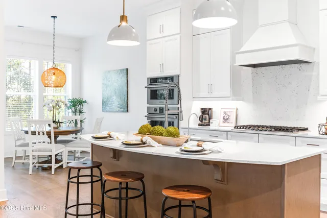 $875,000 | 1712 Herons View Drive, Wilmington, NC 28401