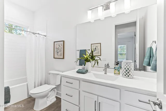 $875,000 | 1712 Herons View Drive, Wilmington, NC 28401