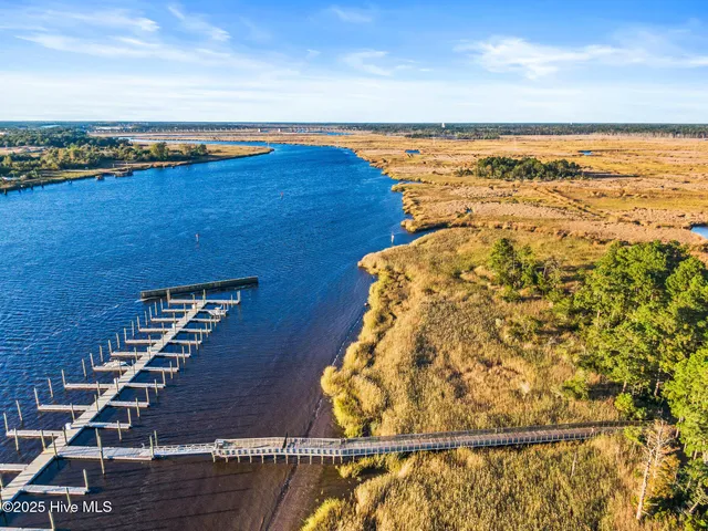 $875,000 | 1712 Herons View Drive, Wilmington, NC 28401